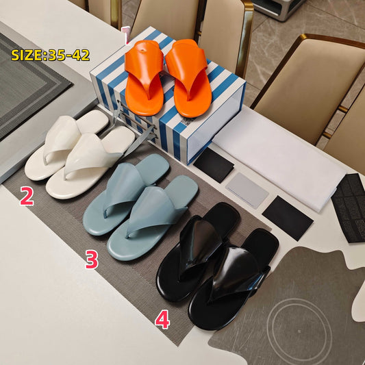 S725 Pra Slippers