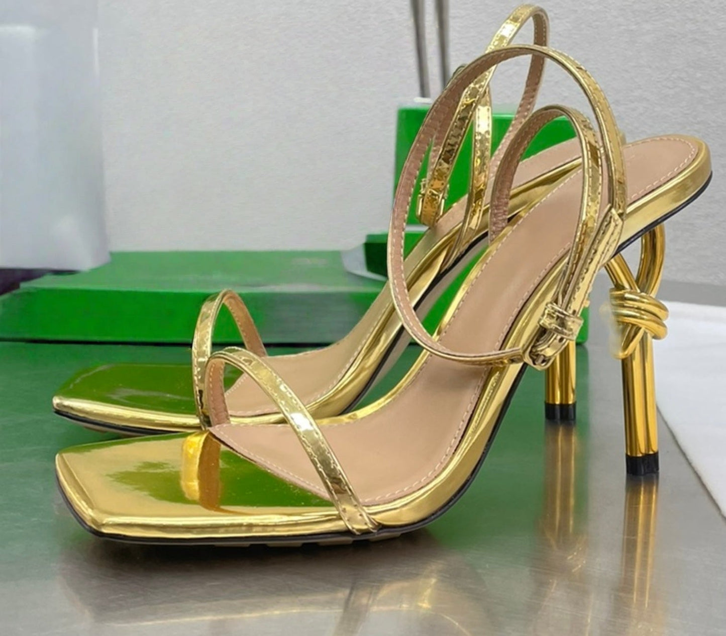 S1323 Bv high heels