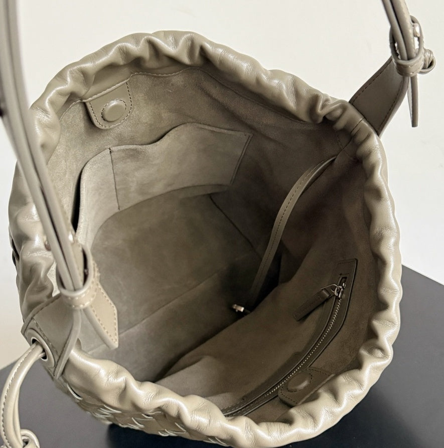 S1950 BV leather bag Packaging