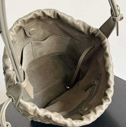 S1950 BV leather bag Packaging