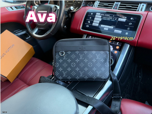 S013 L Men's Shoulder Bag