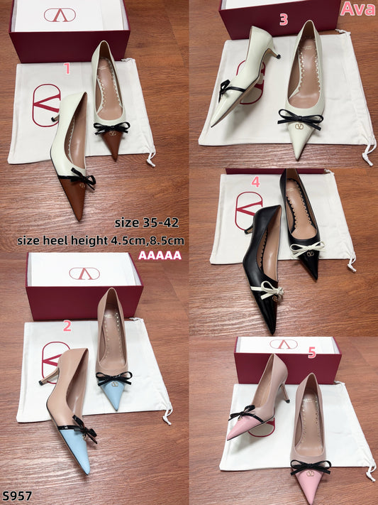 S957 Valentino high heels