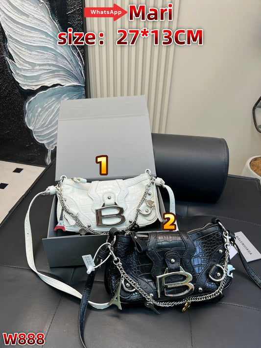 W888  underarm bag