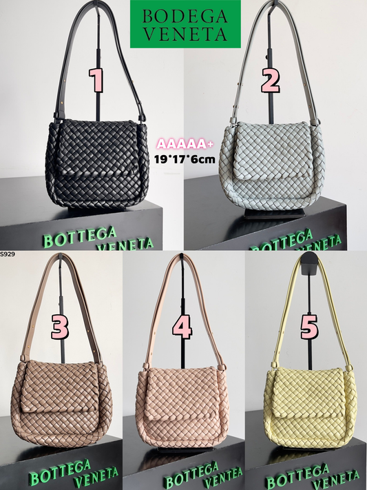 S929 Bottega Veneta mini cobble bag