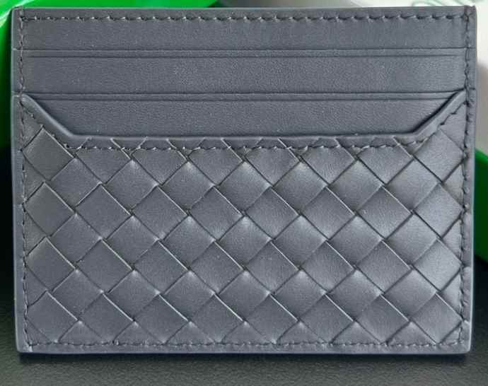 S568 Botte card holder