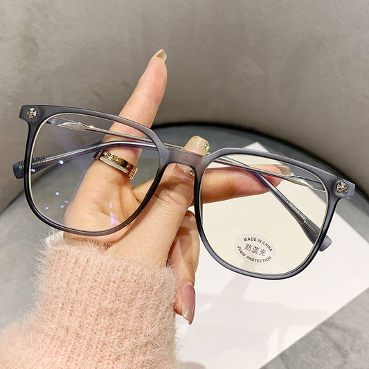S803   Ava Glasses
