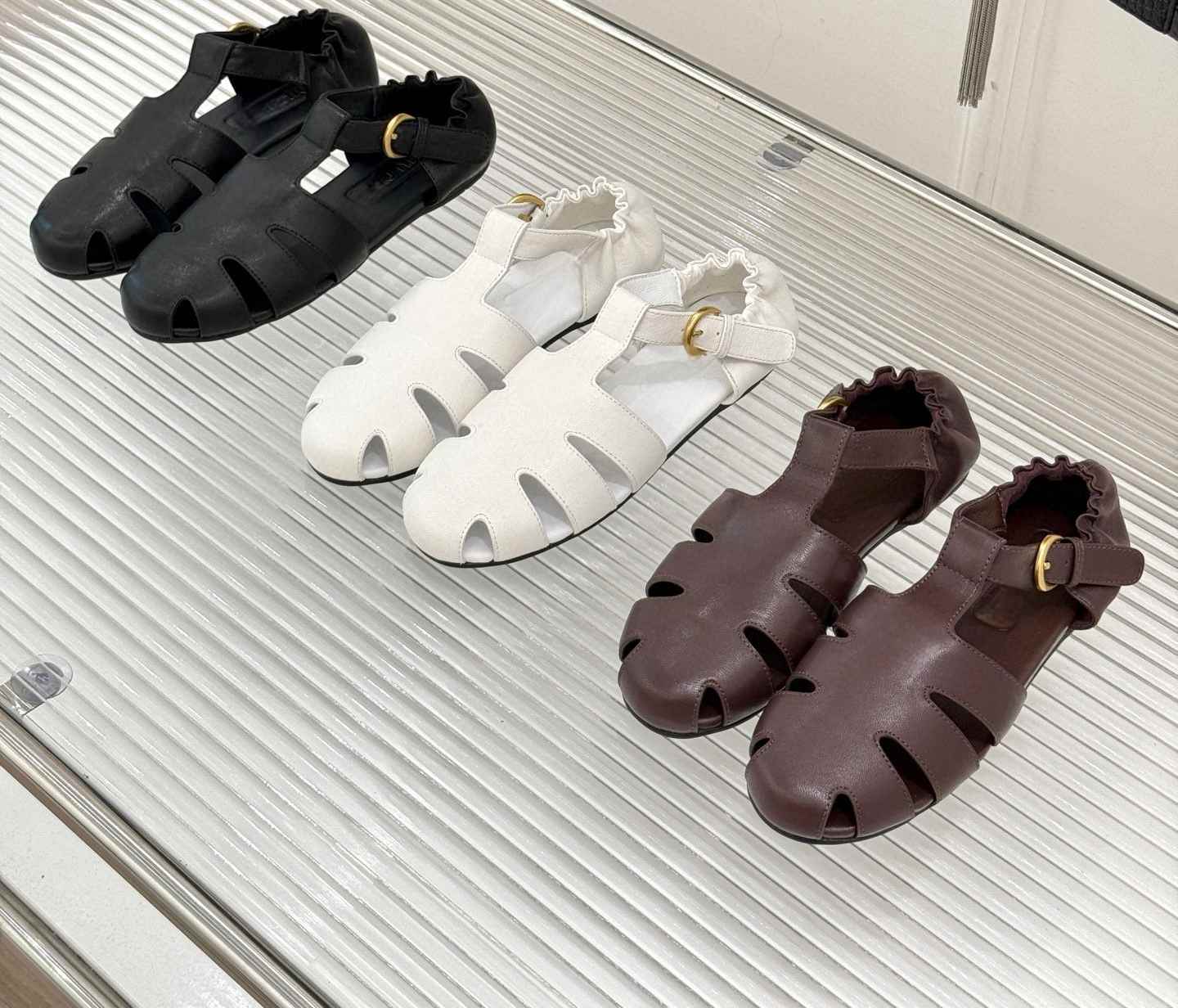 S075 miu new sandals