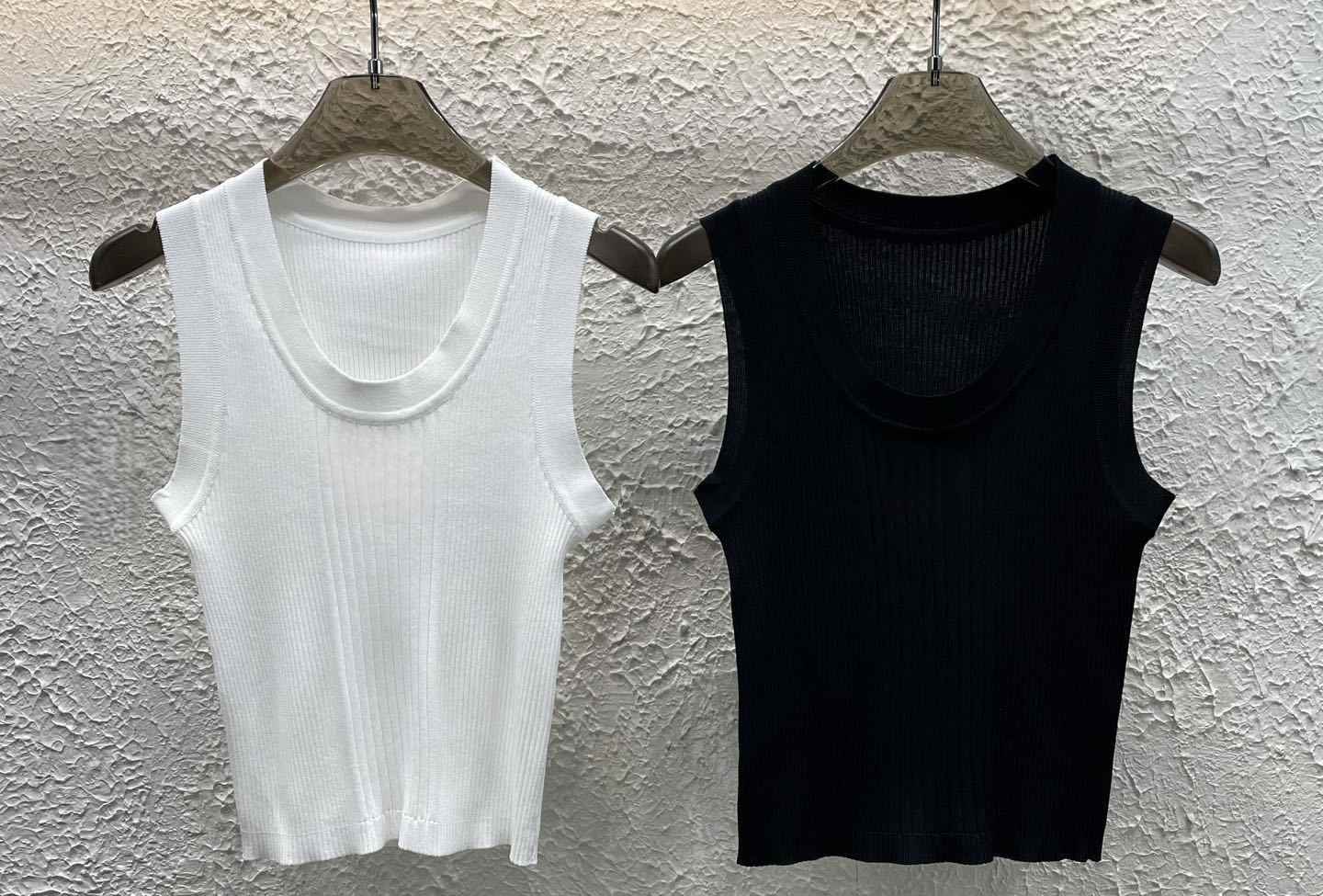S459 miu vest