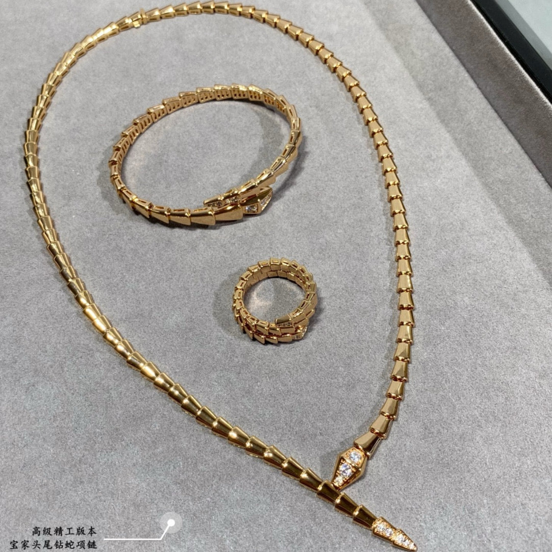 S871 Bulg necklace