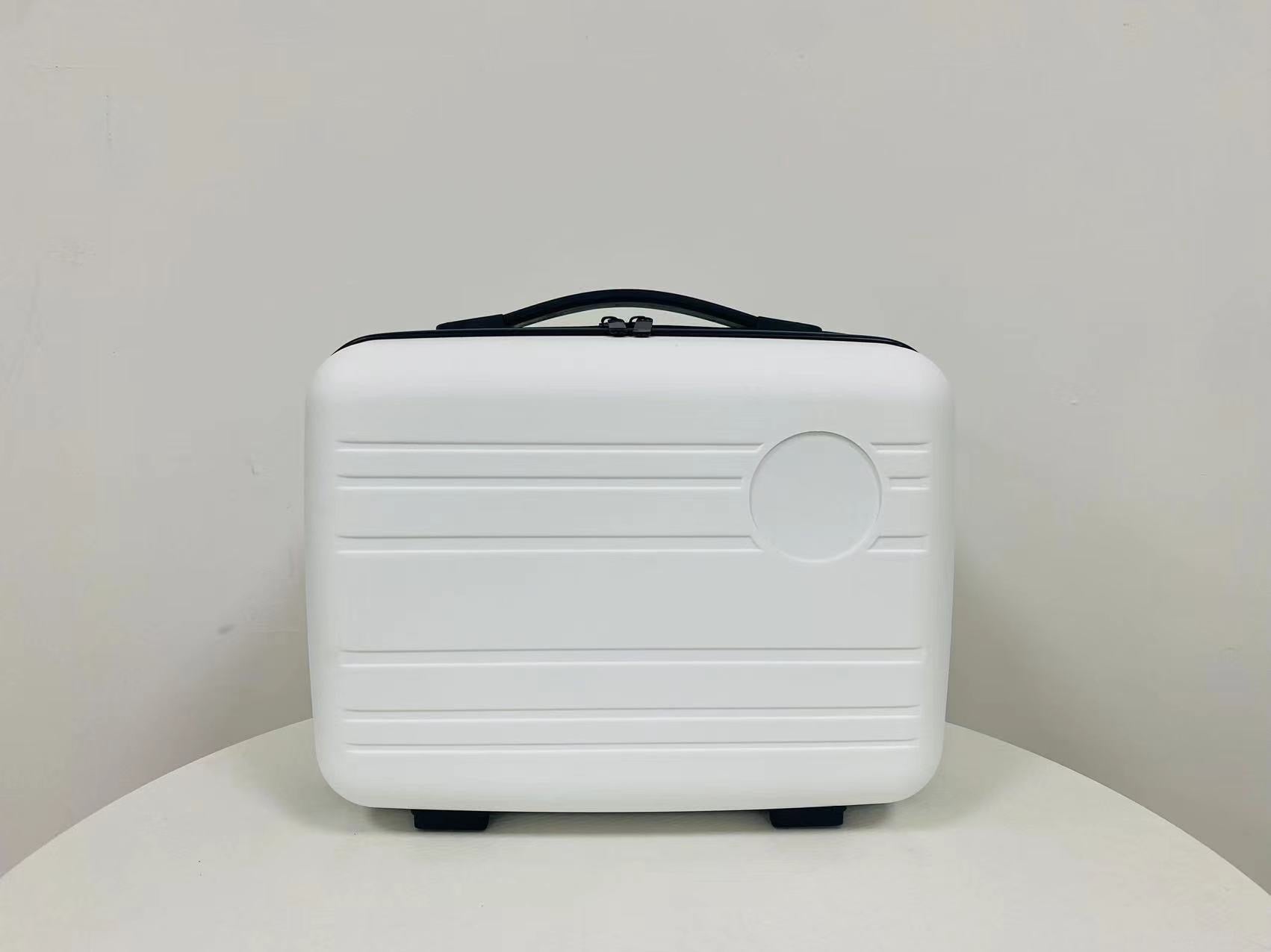 C212 Ava Luggage
