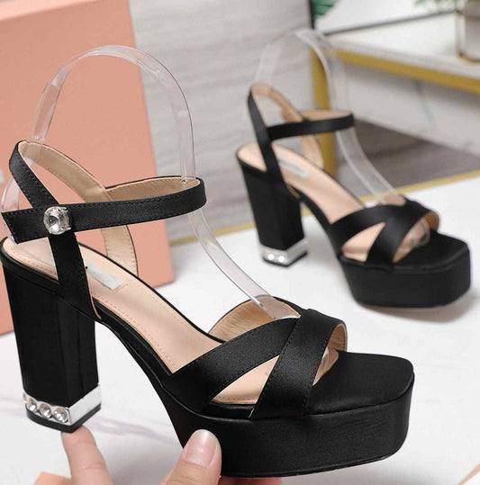S1667 Miu high heels