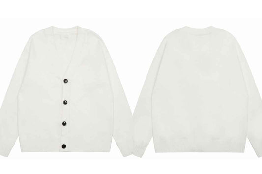 C043 Ami Cardigan Sweater