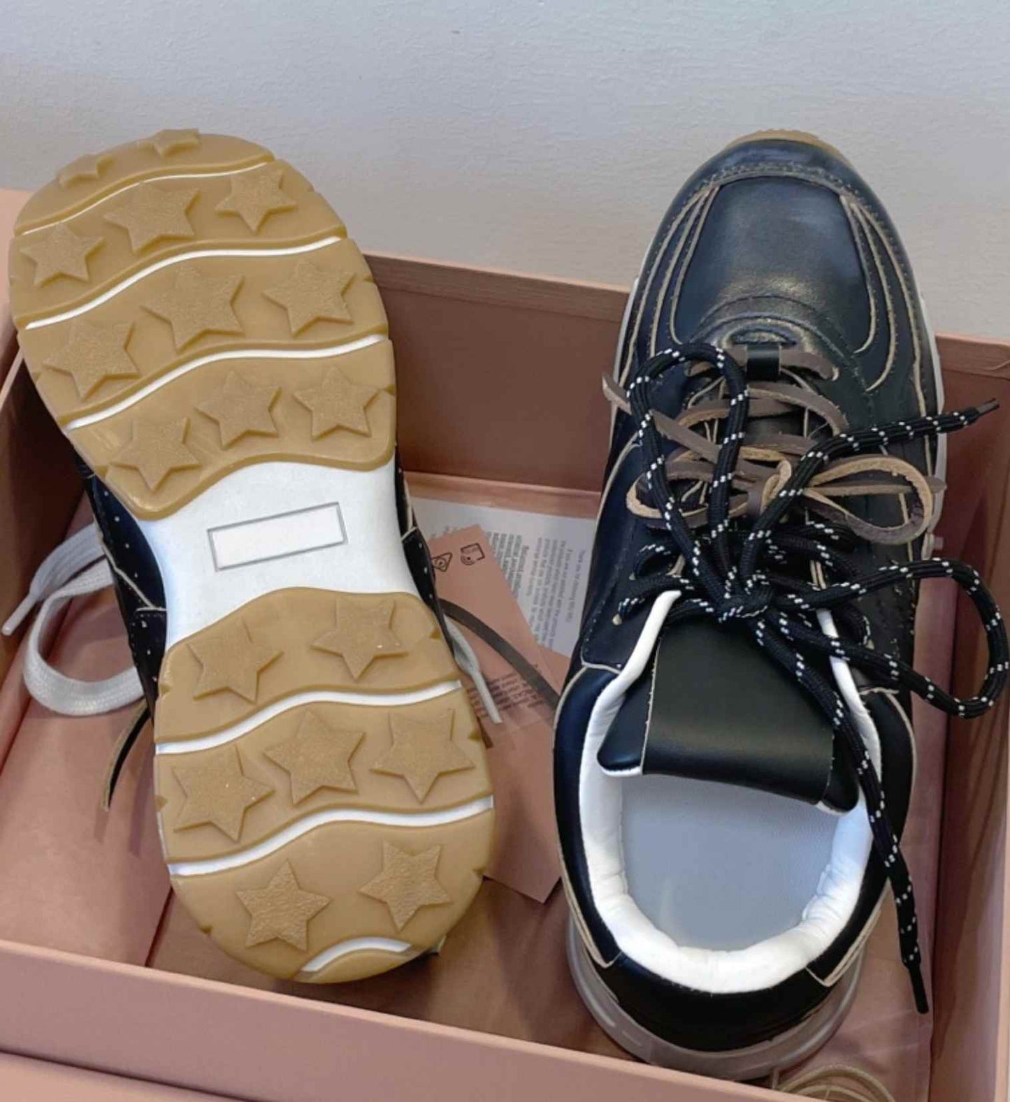 S1457 mium shoe