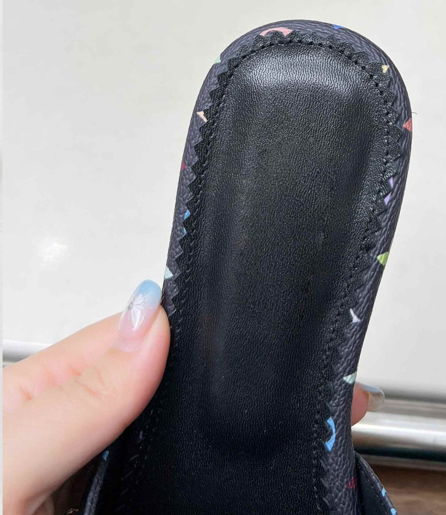 S1933 L sandals