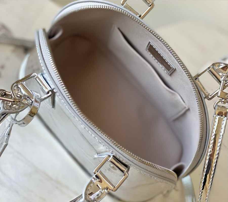 S1956 L Ski series bags