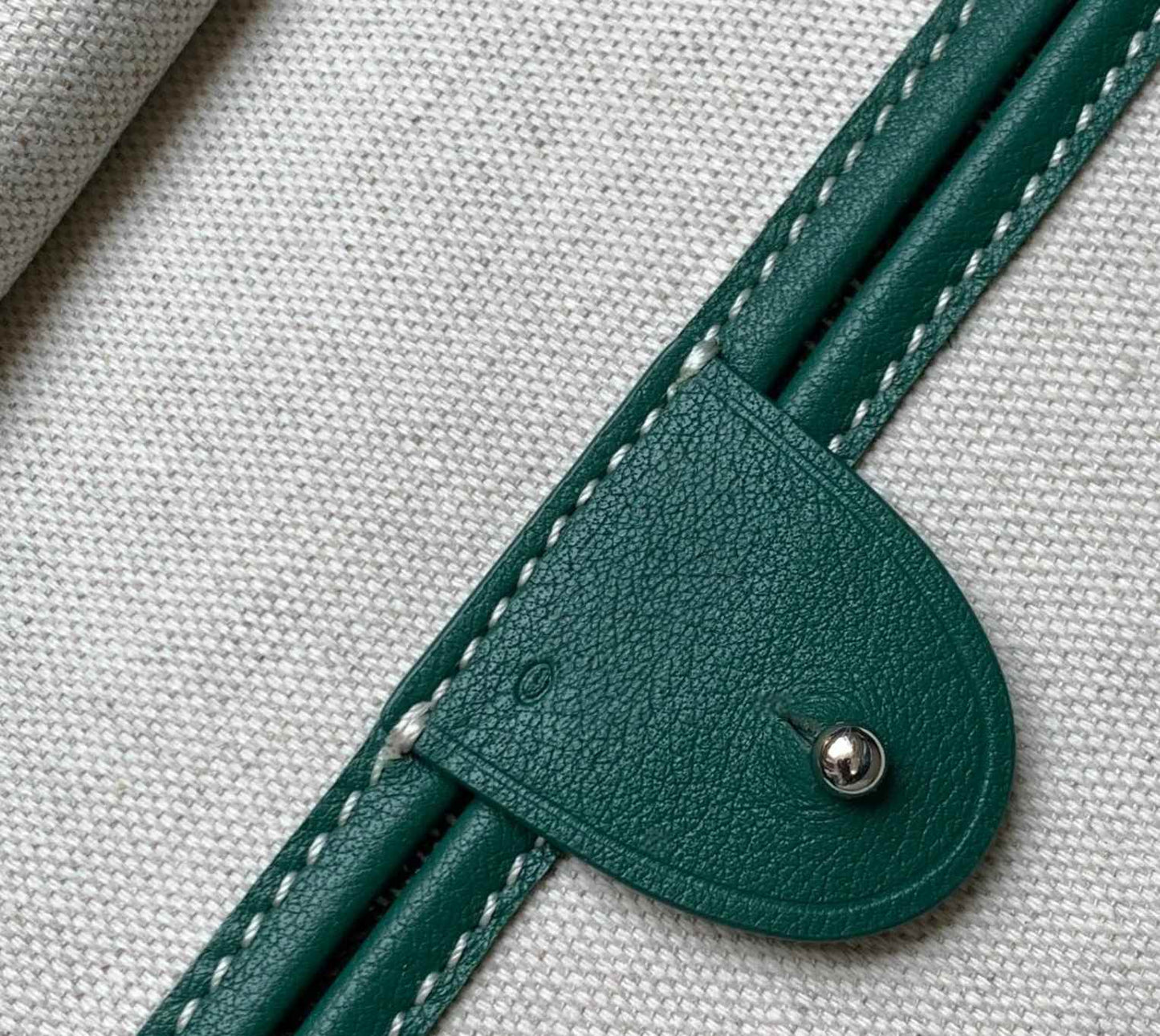 S2108 Goya Shoulder Bag