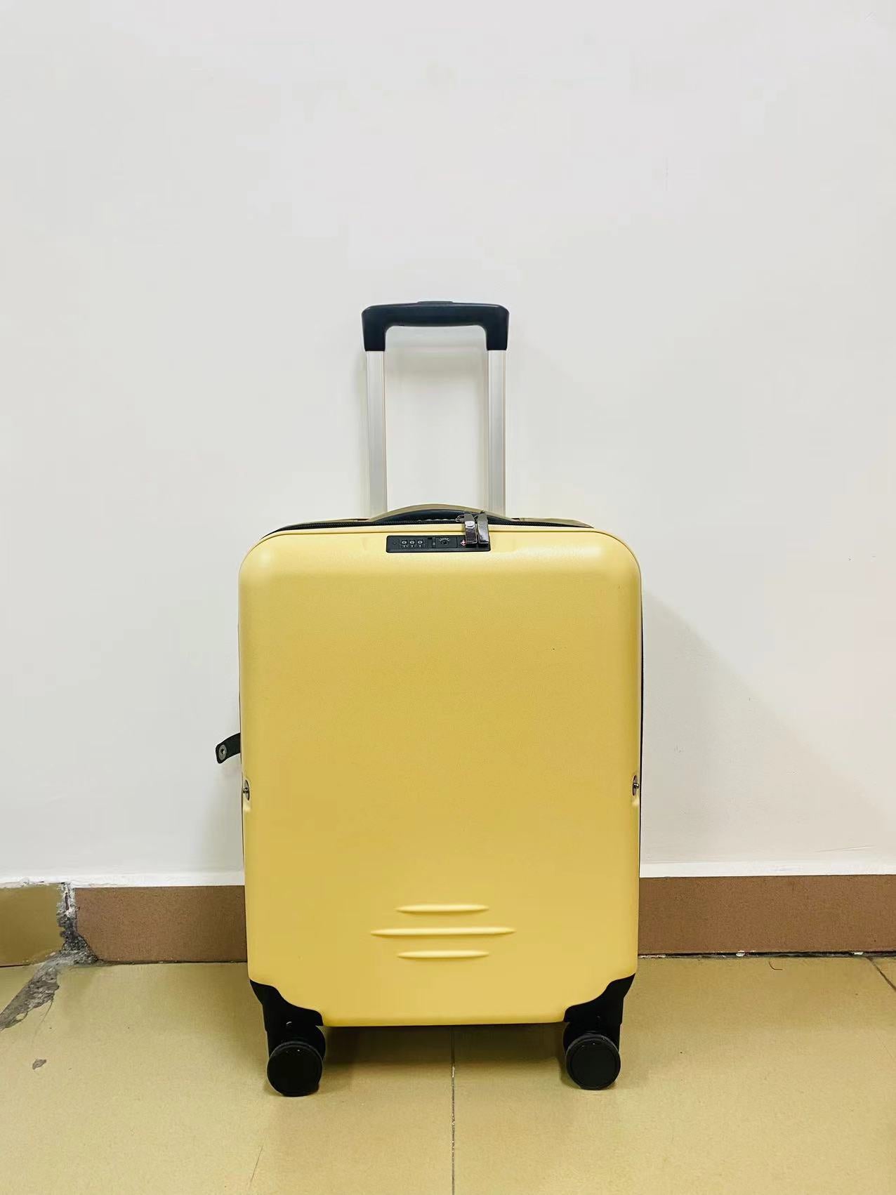 C008 Ada Luggage