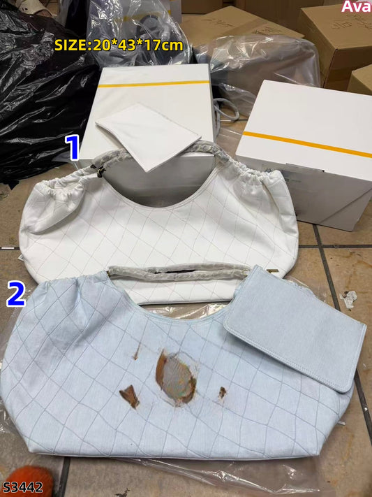 S3442 chan tote bag