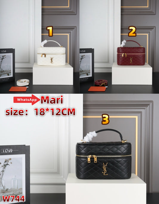 W744  Box bag