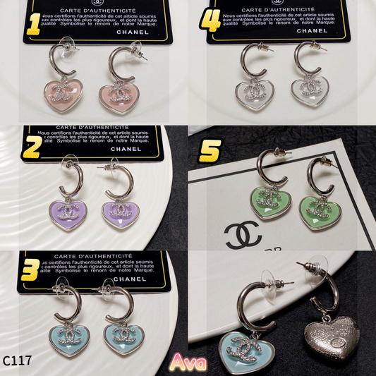C117  stud earrings