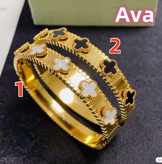 S115 Van Cleef & Arpels New Narrow Bracelet