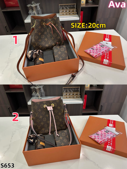 S653 Louis Vuitton NéoNoé MM Monogram three-in-one bucket bag