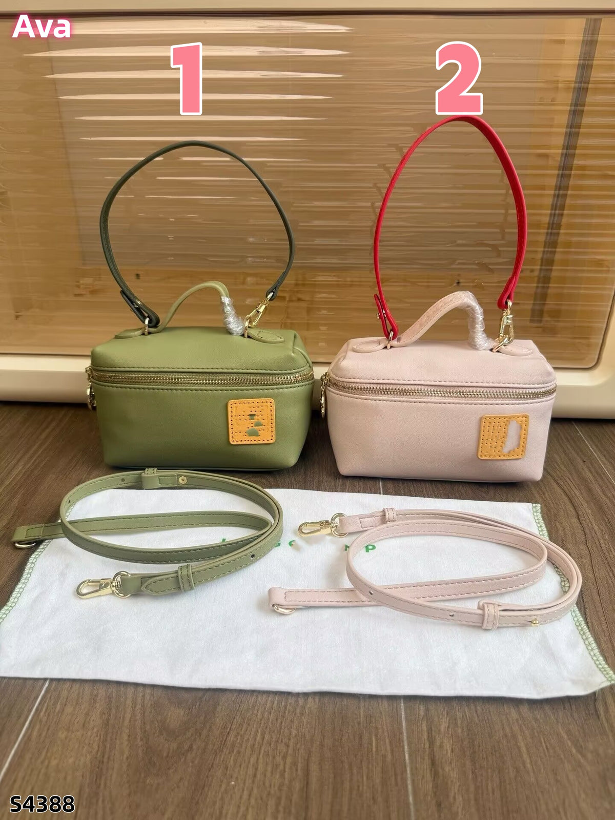 S4388  bag